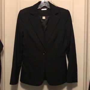 White House Black Market women’s two piece suit